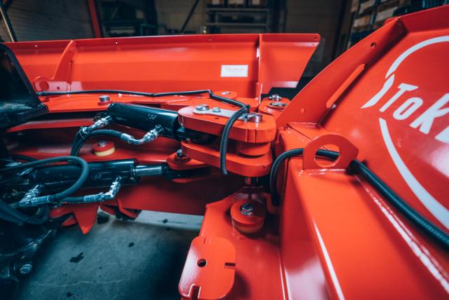 UT 430Meget kraftig lenkearmer for rotering av vinger